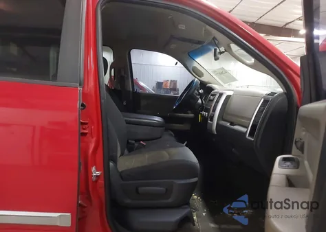 2010 Dodge Ram 1500 Slt/Sport/Trx из США, поврежденный, VIN 1D7RB1CT5AS127559